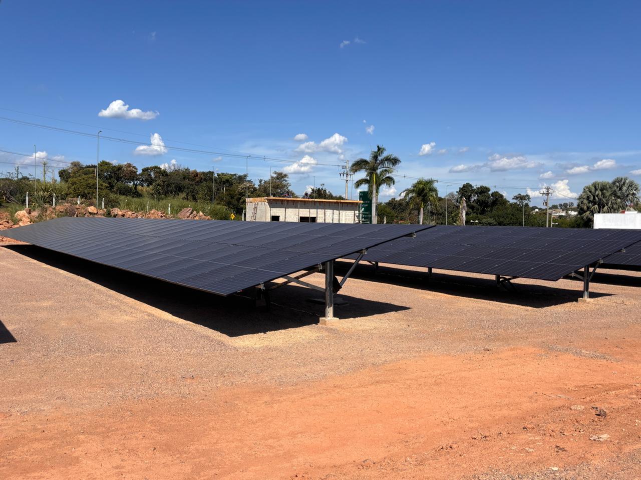 Usina Solar IKS — visão panorâmica